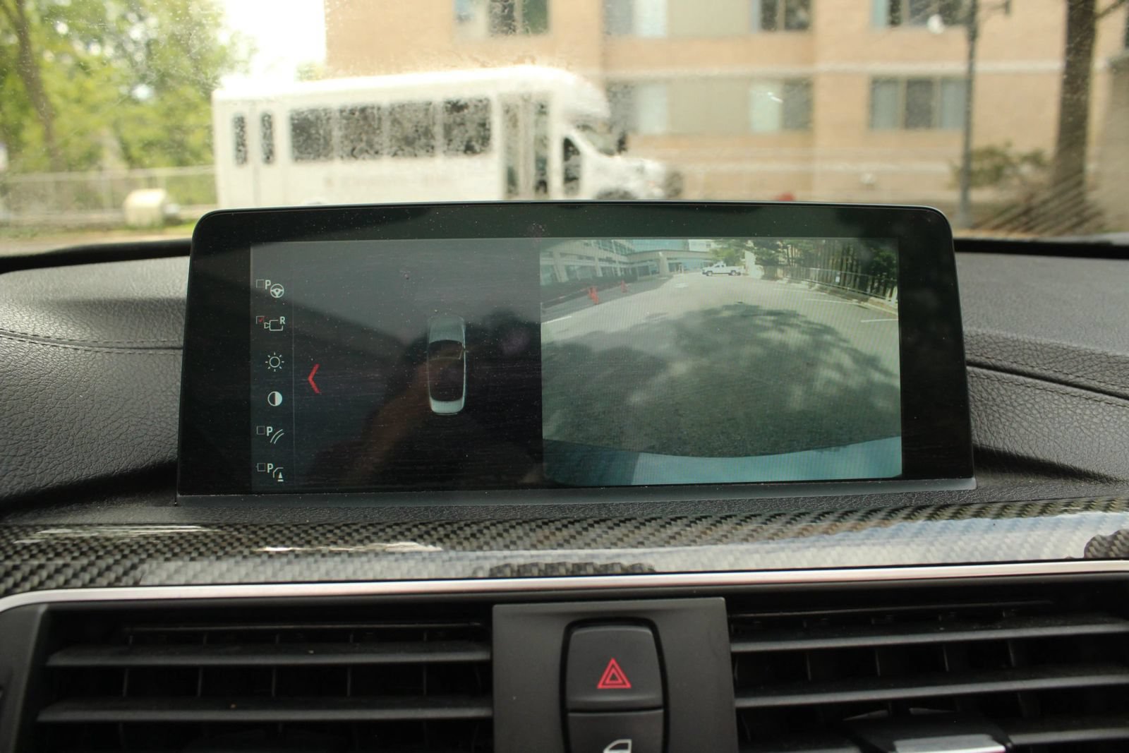 Used 2018 BMW M4 Convertible RWD image 32