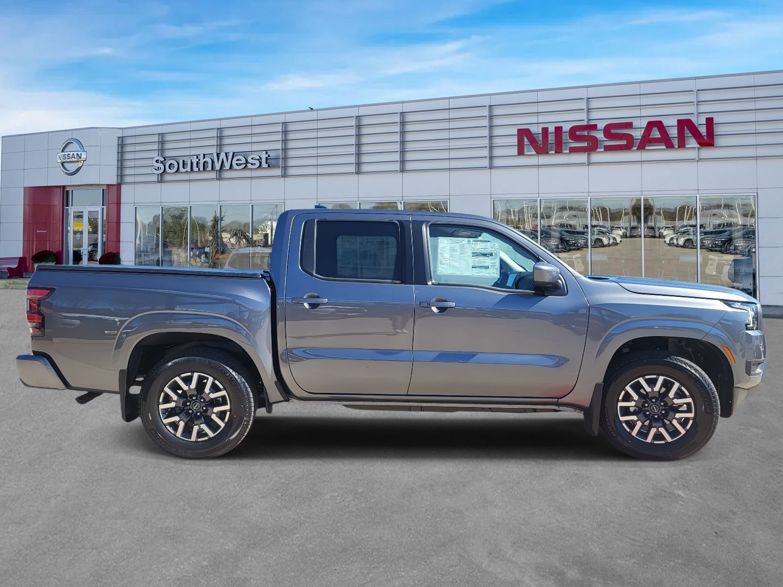 New 2026 Nissan Frontier SV image 5