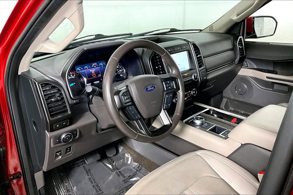 Used 2021 Ford Expedition Limited image 13