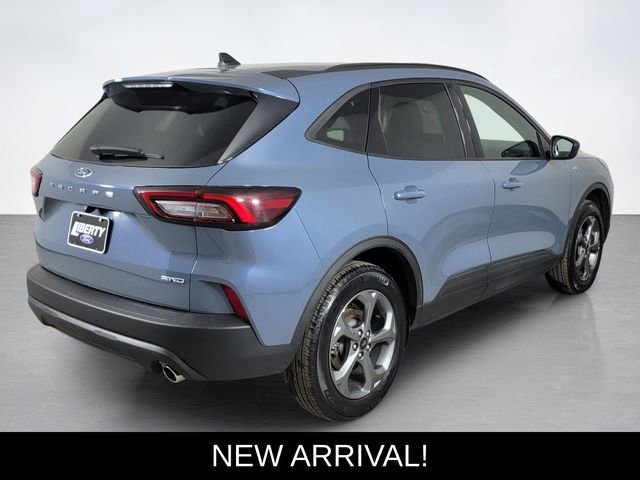 Used 2026 Ford Escape ST-Line AWD/4WD image 3