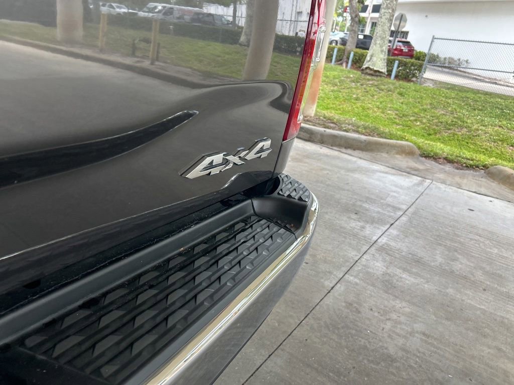 Used 2023 RAM 3500 Big Horn AWD/4WD image 22