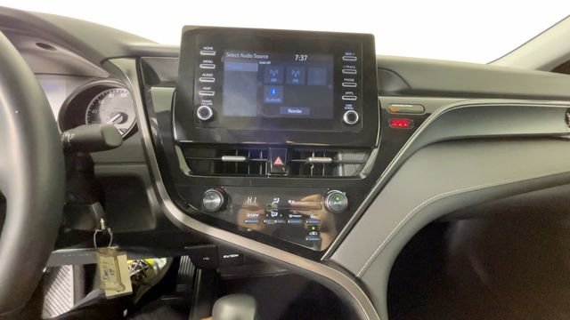 Used 2024 Toyota Camry SE FWD image 33