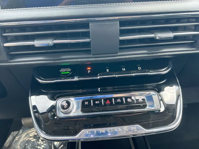 Used 2024 Lincoln Corsair AWD w/ Equipment Group 101A image 23