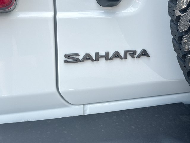 New 2026 Jeep Wrangler Unlimited Sahara AWD/4WD image 23