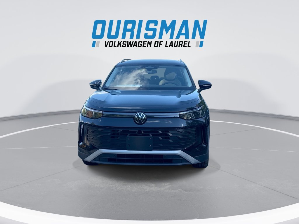 New 2026 Volkswagen Tiguan SE FWD image 3