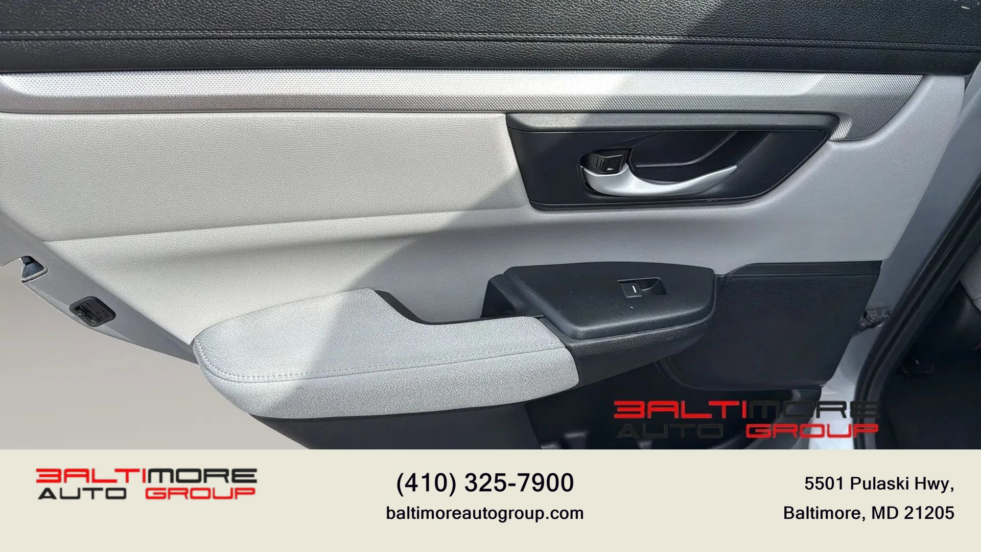 Used 2017 Honda CR-V LX image 30