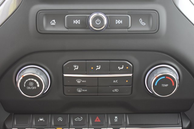 New 2026 Chevrolet Silverado 1500 Custom w/ LPO, Dark Essentials Package AWD/4WD image 26