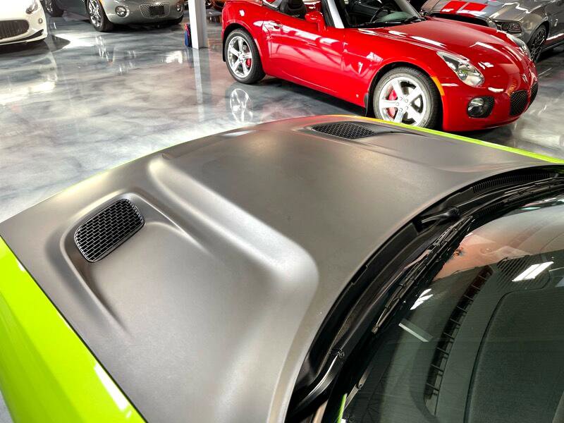 Used 2015 Dodge Challenger SRT Hellcat image 21