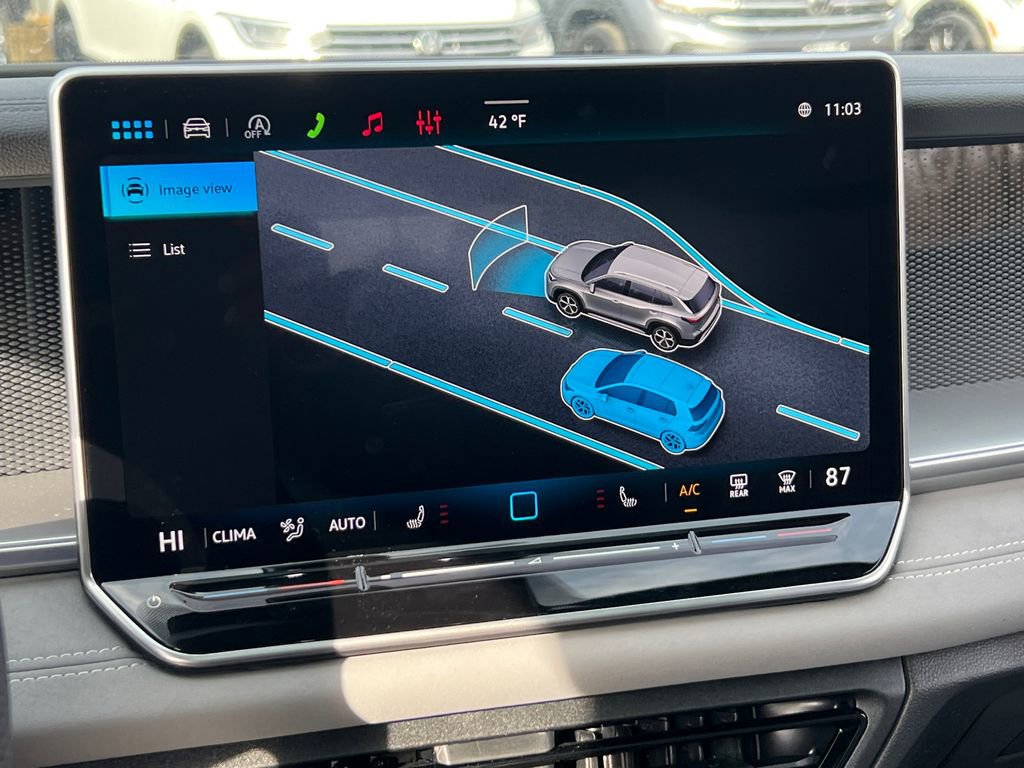 New 2026 Volkswagen Tiguan SE R-Line image 23