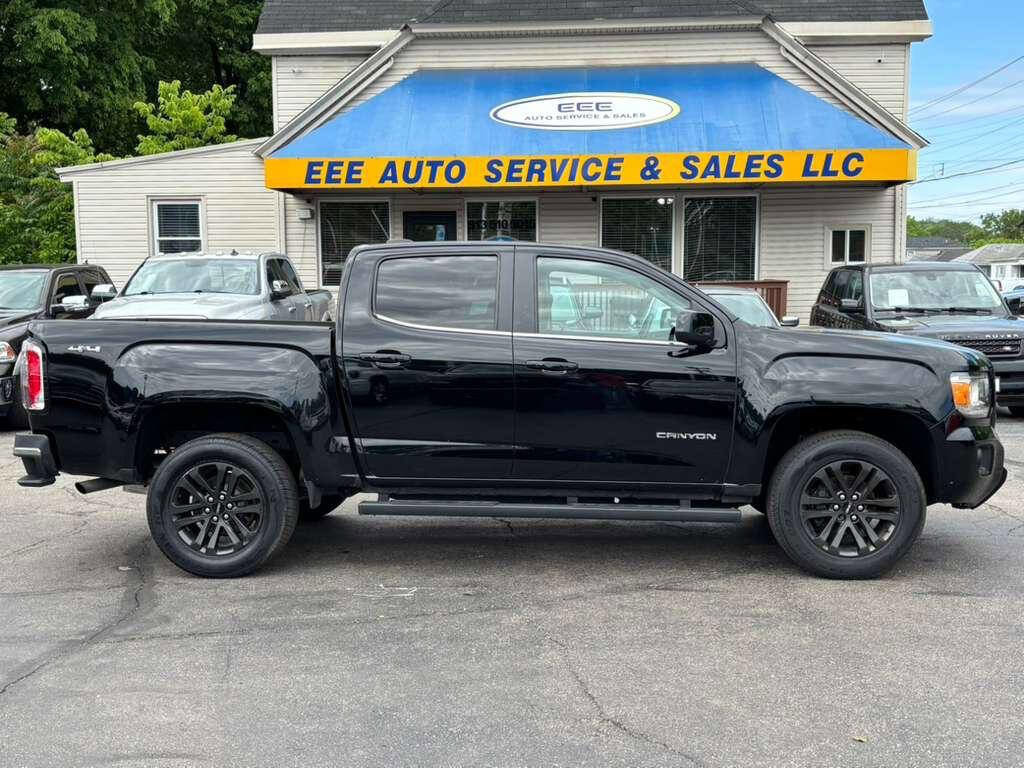 Used 2020 GMC Canyon SLE w/ Elevation Edition AWD/4WD image 1