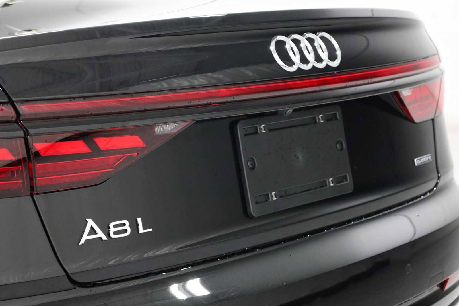 New 2025 Audi A8 L 3.0T image 8