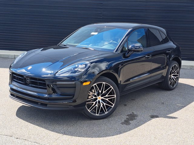 New 2026 Porsche Macan image 1