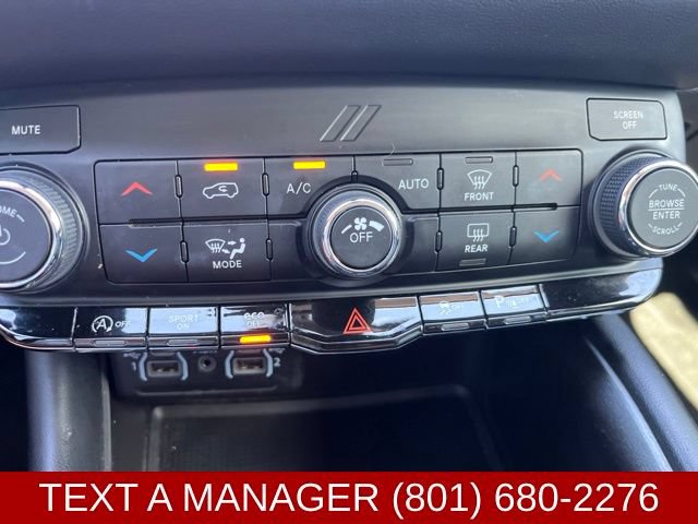 Used 2021 Dodge Durango SXT AWD/4WD image 23
