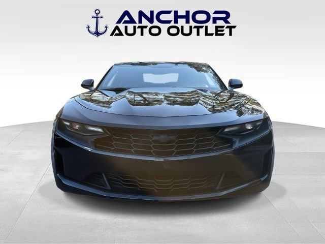 Used 2019 Chevrolet Camaro LT RWD image 2