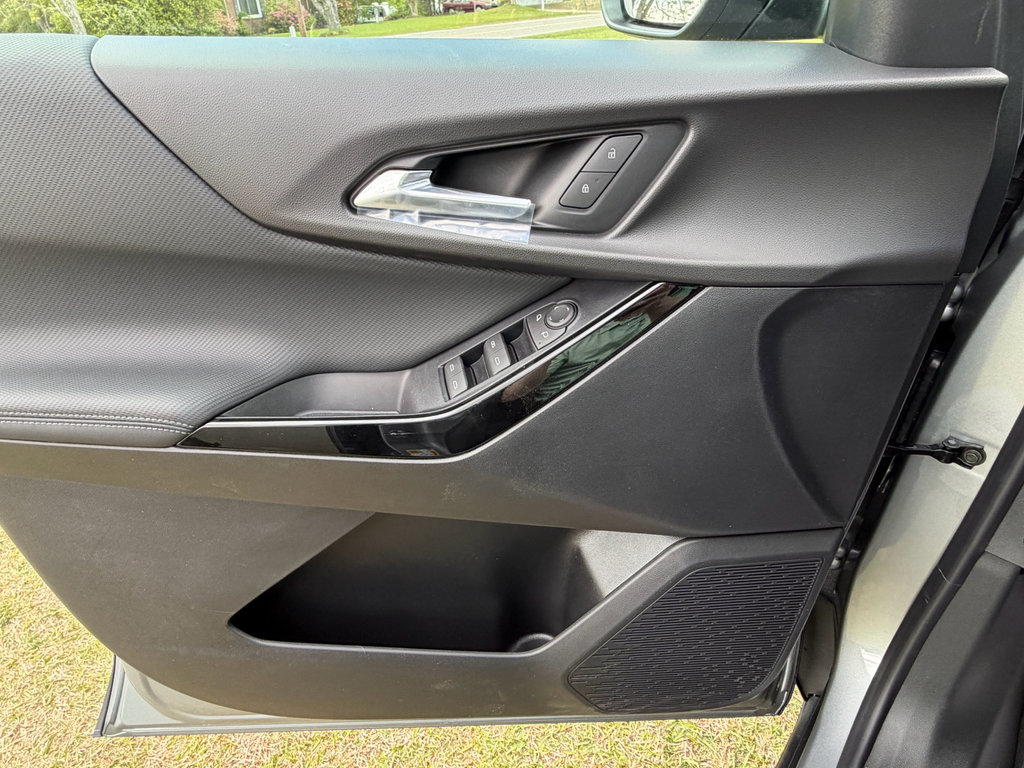 New 2026 Chevrolet Equinox LT image 16