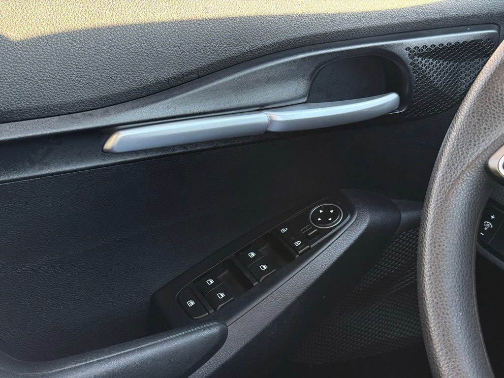 Certified 2023 Kia Seltos LX image 26