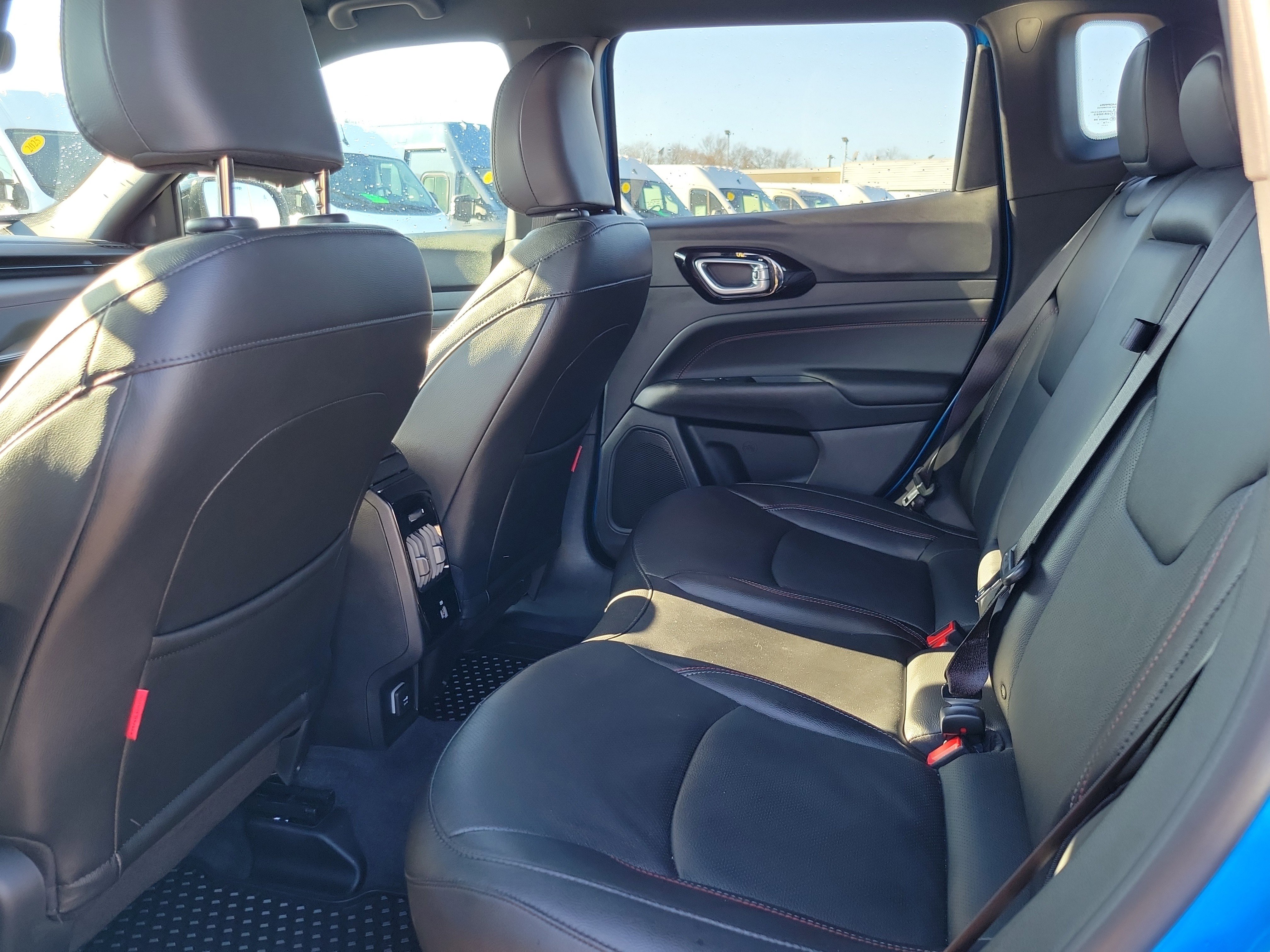 Used 2024 Jeep Compass Trailhawk w/ Trailhawk Elite Group image 19