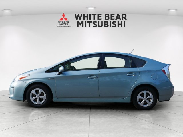Used 2012 Toyota Prius Three FWD image 3