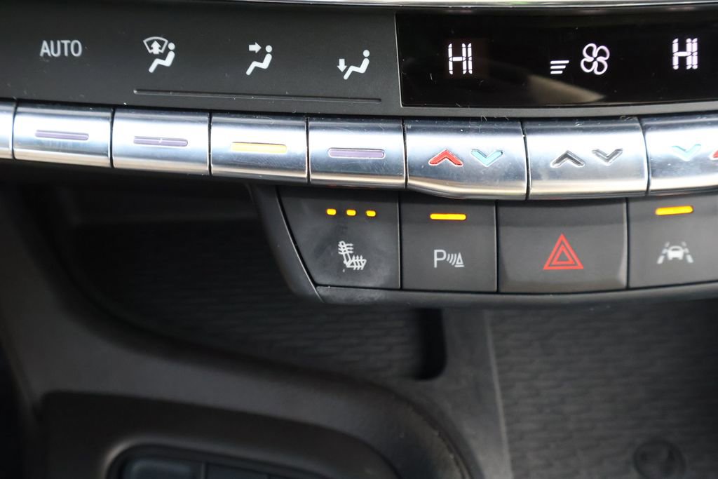 Used 2023 Cadillac CT5 Luxury w/ Cold Weather Package image 18