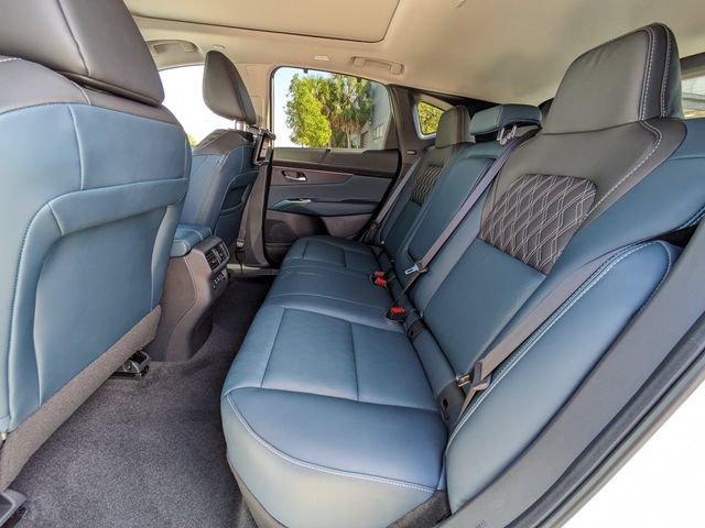 New 2026 Nissan Murano Platinum w/ Cargo Package AWD/4WD image 16