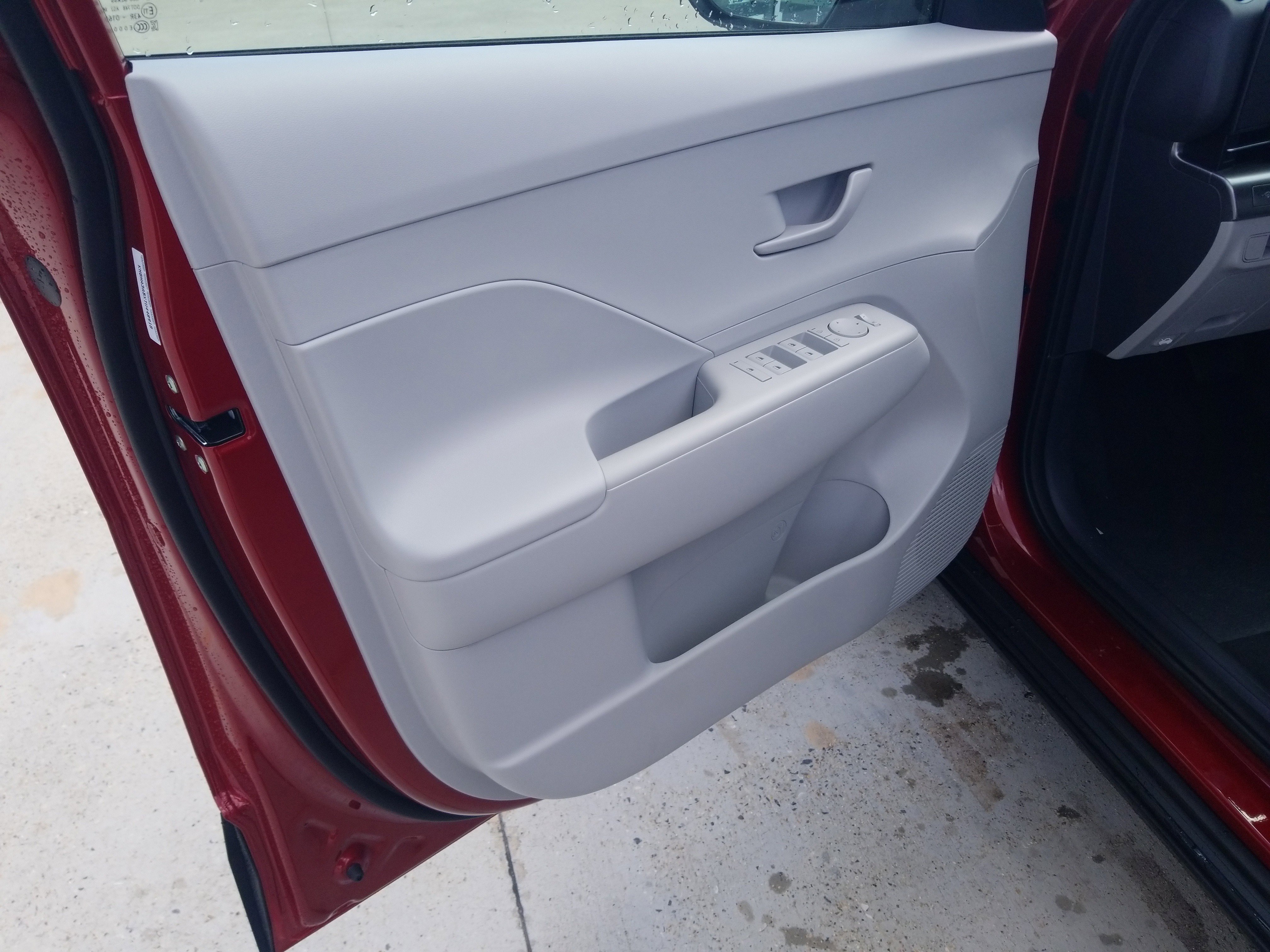 New 2026 Hyundai Kona SE FWD image 9