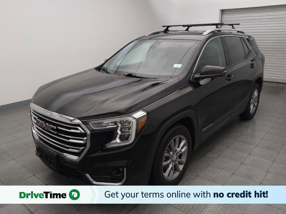 Used 2022 GMC Terrain SLT w/ LPO, 'HIT The Road' Package image 1