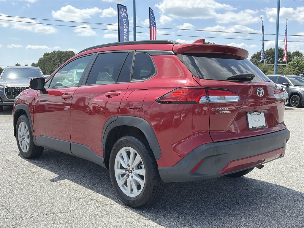 Used 2022 Toyota Corolla Cross LE FWD image 22