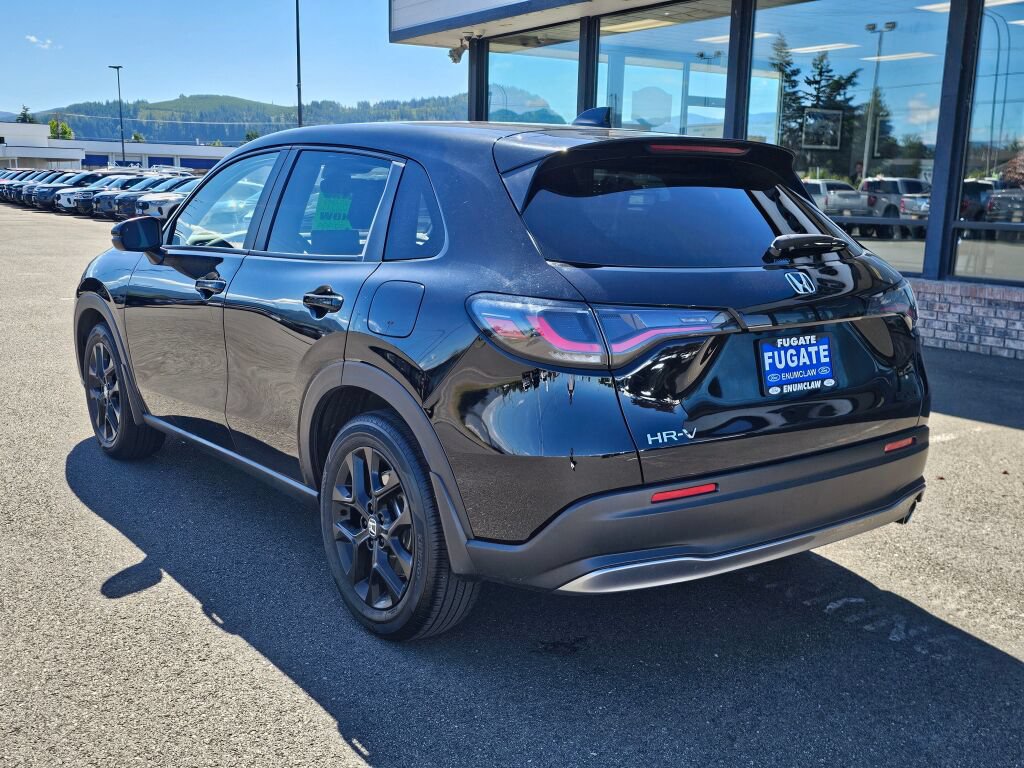 Used 2024 Honda HR-V Sport image 9