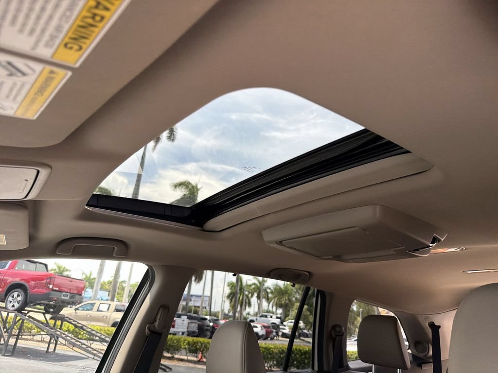 Certified 2019 Honda Pilot Touring image 25