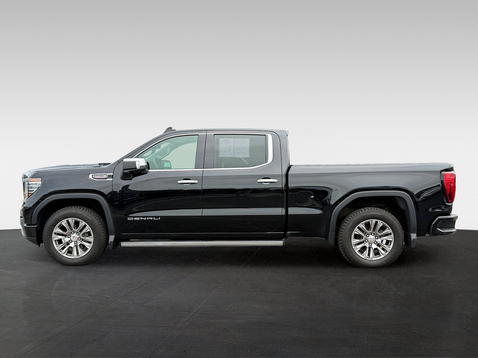 Used 2022 GMC Sierra 1500 Denali AWD/4WD image 8