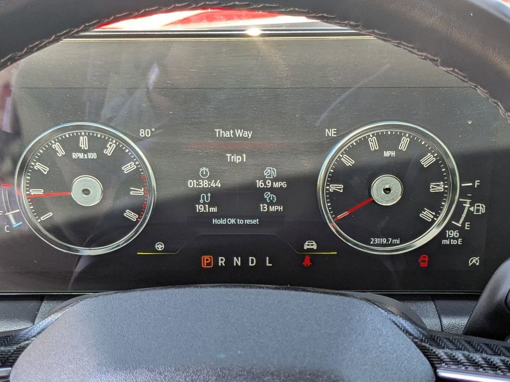 Used 2025 Ford Mustang Premium image 8