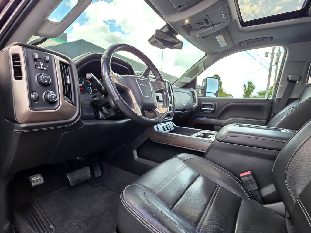 Used 2019 GMC Sierra 3500 Denali w/ Duramax Plus Package AWD/4WD image 14