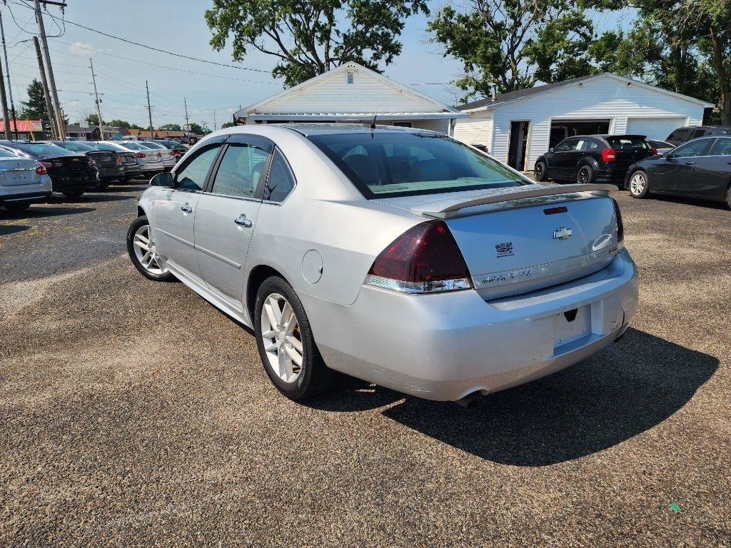 Used 2012 Chevrolet Impala LTZ FWD image 7