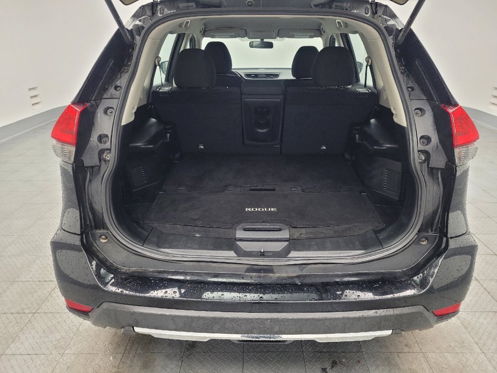 Used 2018 Nissan Rogue S AWD/4WD image 29