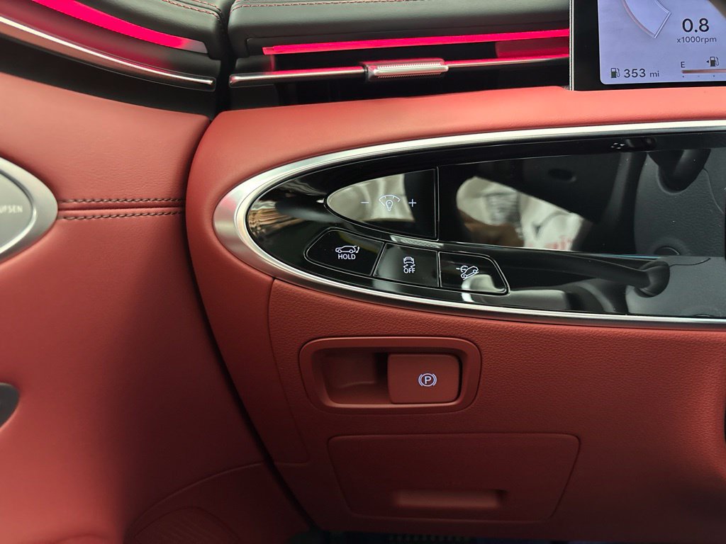 New 2027 Genesis GV70 2.5T Sport Prestige AWD/4WD image 39