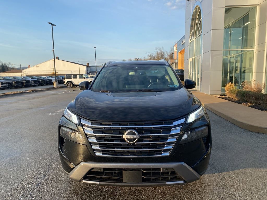 Used 2024 Nissan Rogue SL image 5