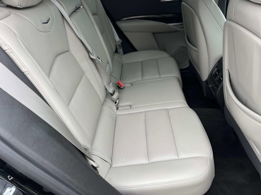 Certified 2023 Cadillac XT4 Premium Luxury image 21