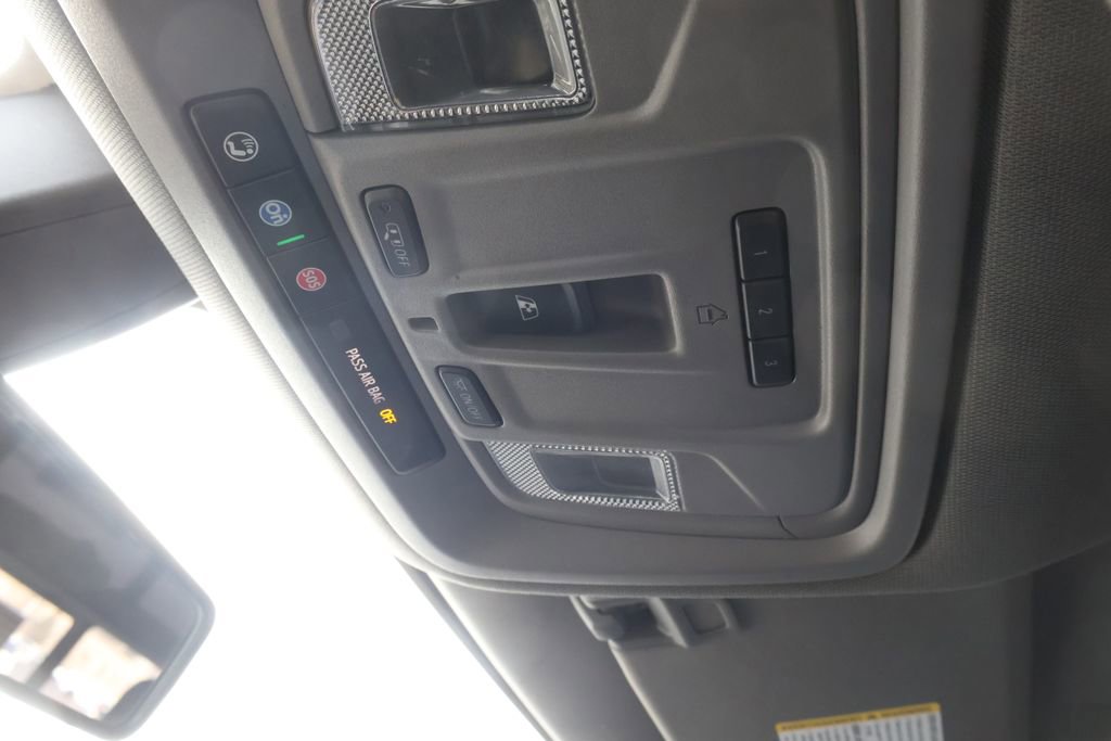 Used 2020 Chevrolet Silverado 1500 LT w/ All-Star Edition image 32