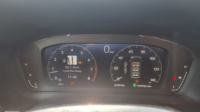 Used 2024 Honda Pilot Elite image 35