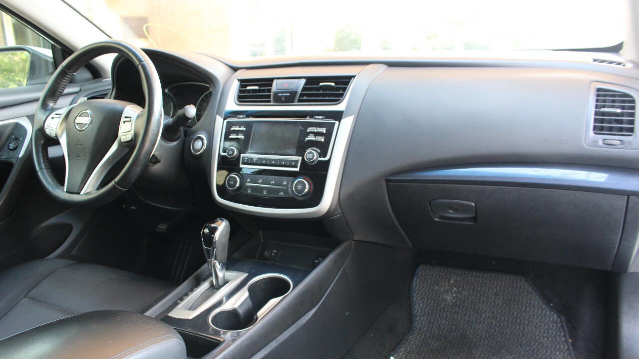 Used 2018 Nissan Altima 2.5 SR image 29