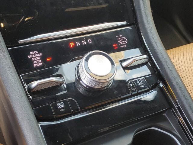 Certified 2023 Jeep Grand Cherokee Summit w/ Advanced Protech Group IV AWD/4WD image 28
