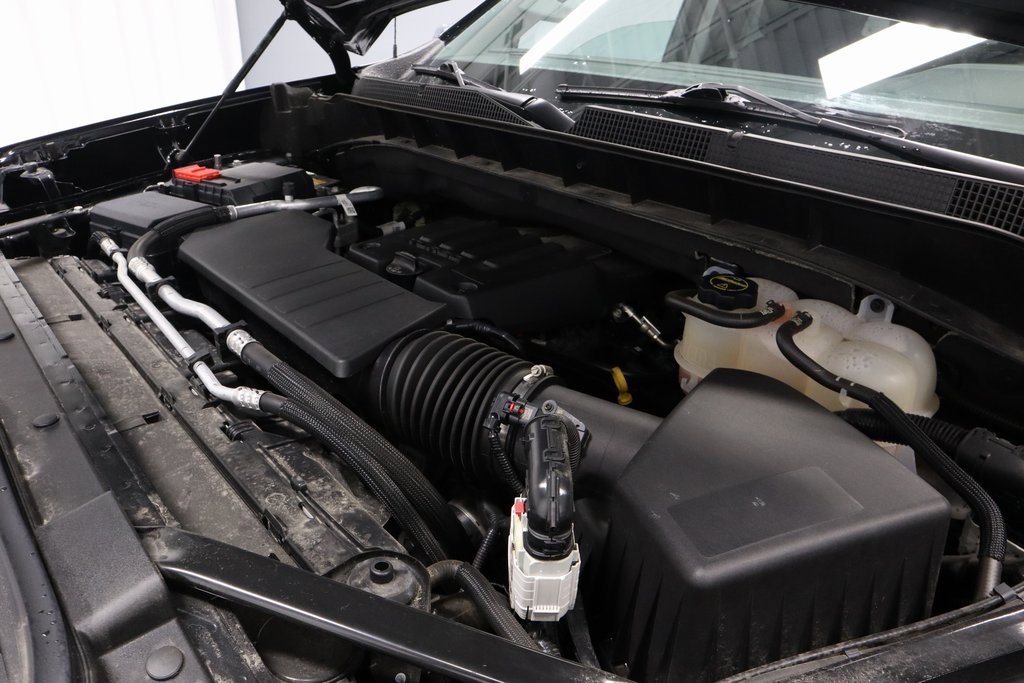 Used 2024 Chevrolet Silverado 1500 LT image 13