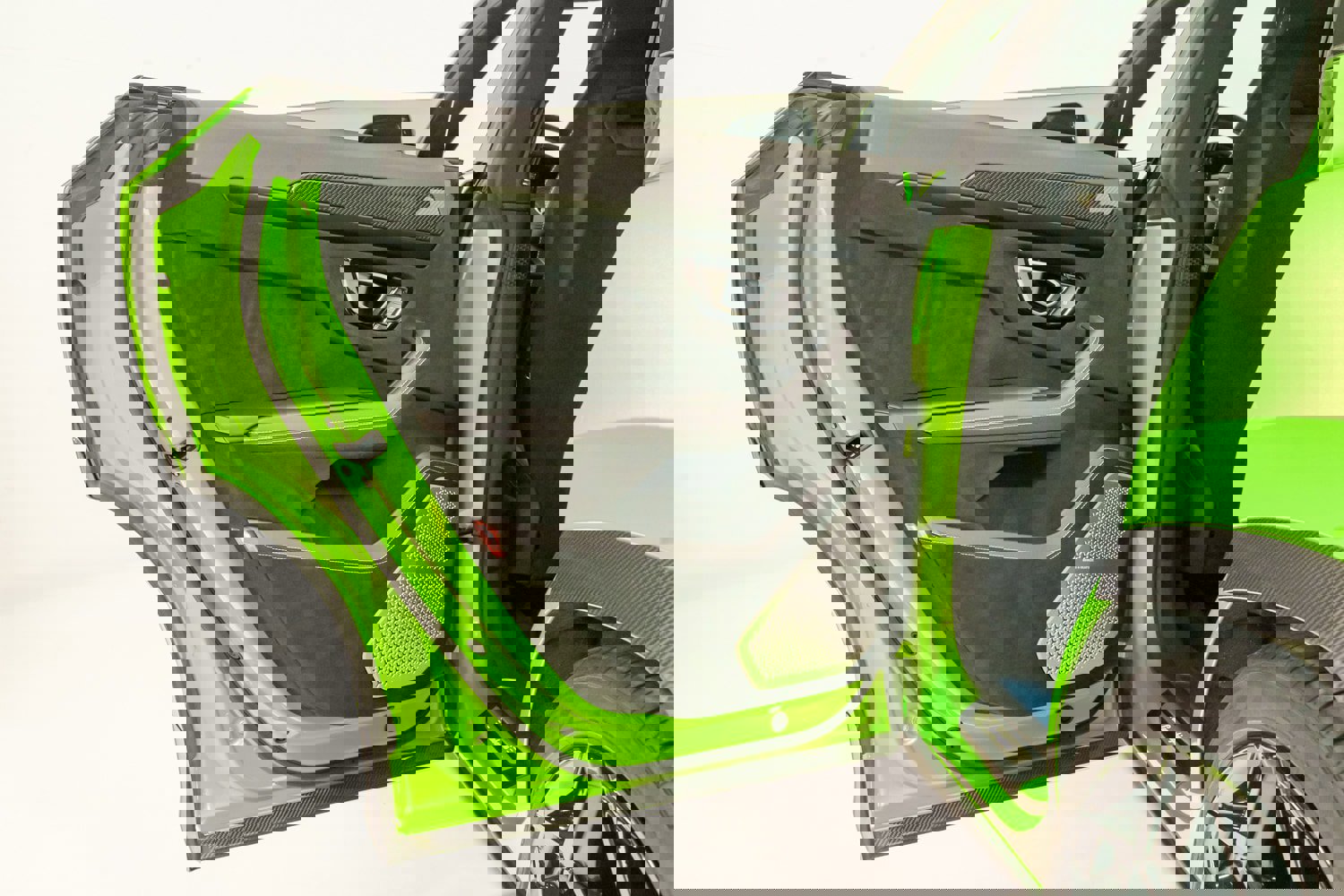 Used 2024 Lamborghini Urus Performante image 24