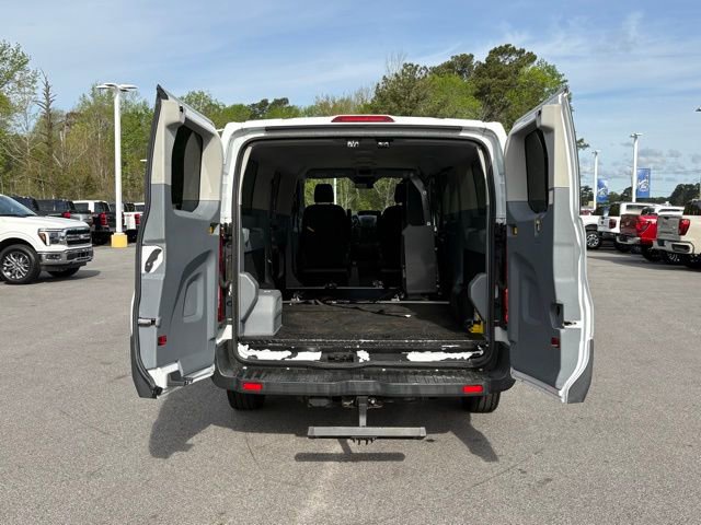 Used 2018 Ford Transit 350 XLT image 23