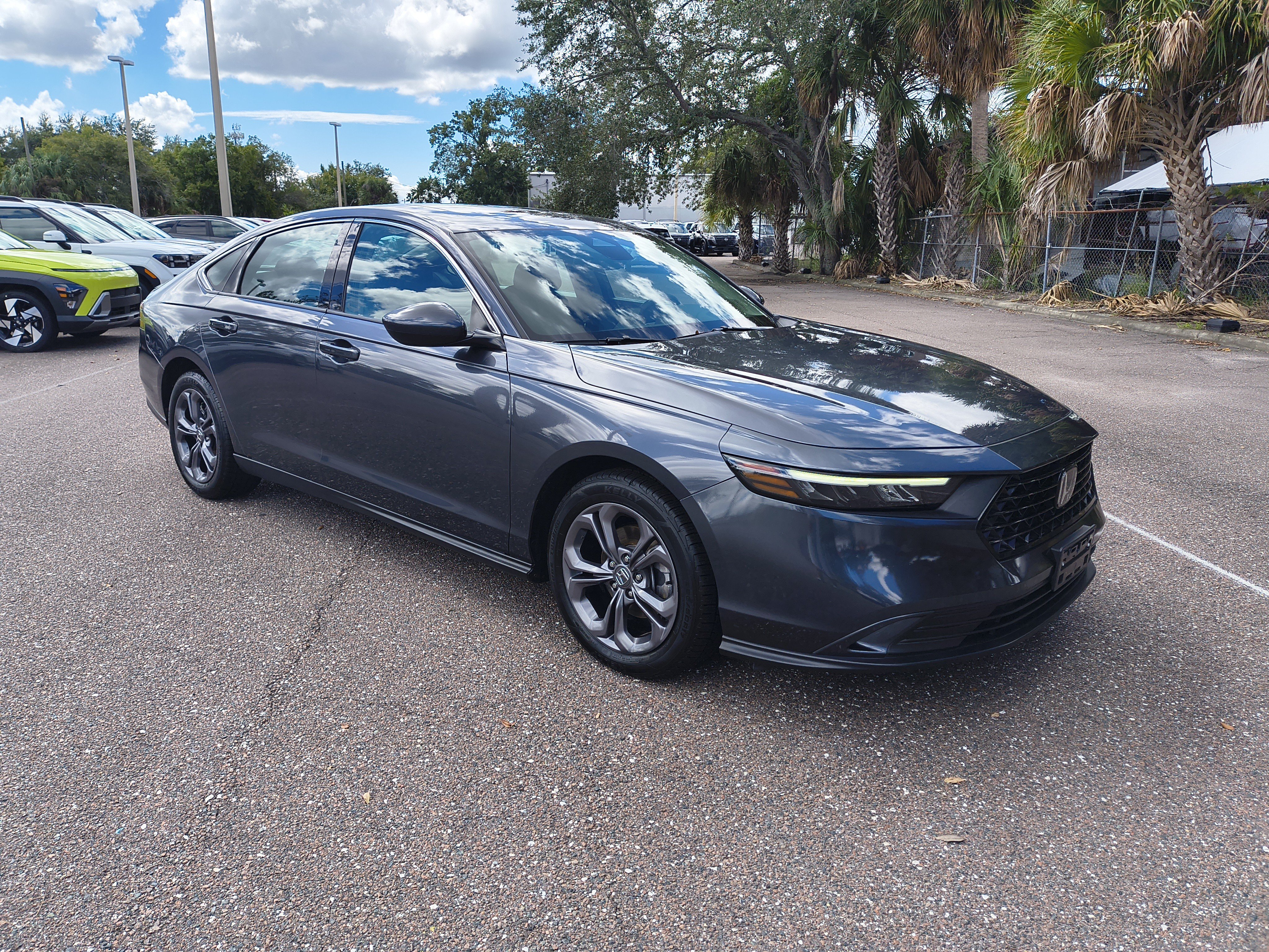 Used 2023 Honda Accord EX image 8