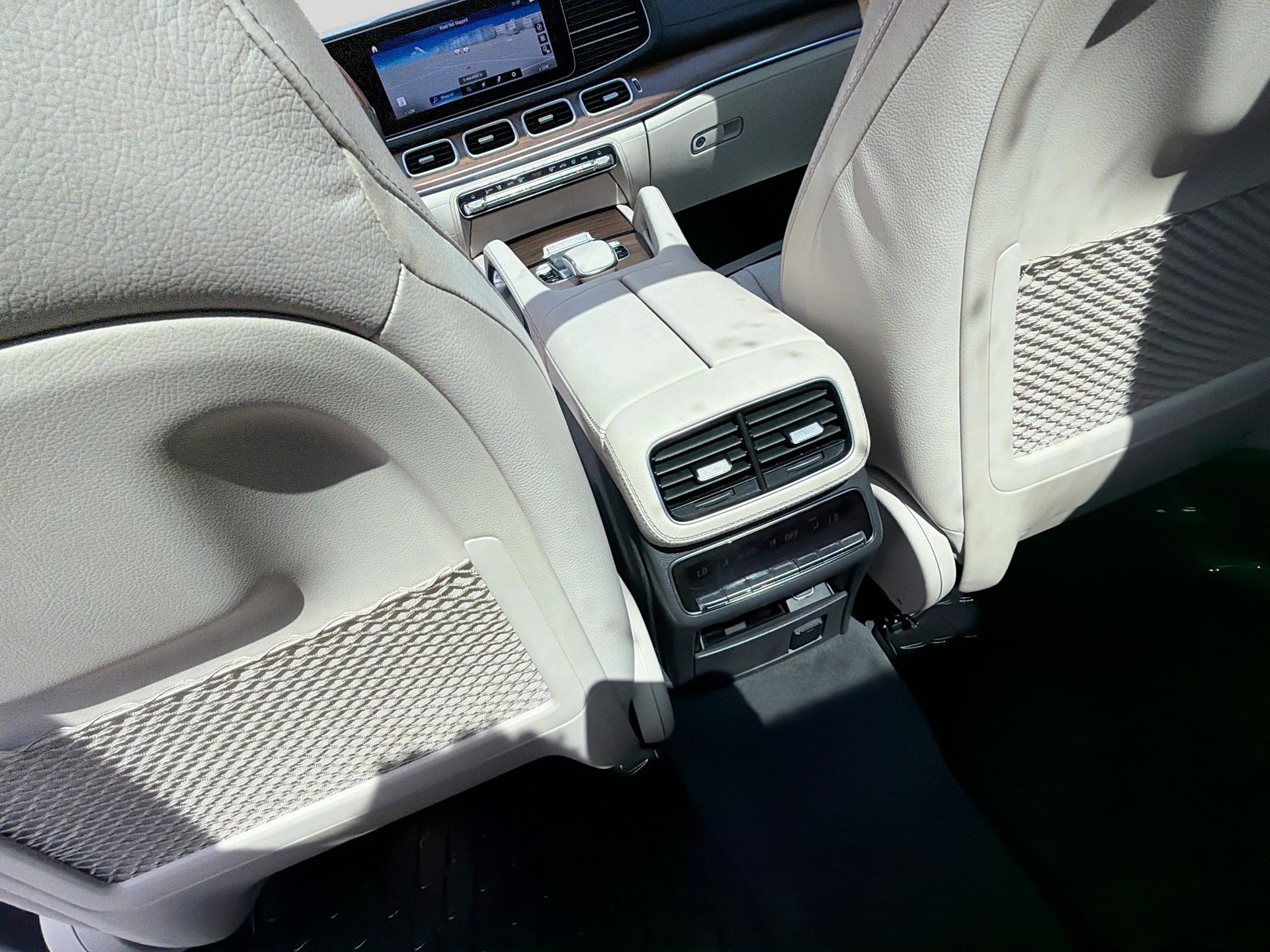 Used 2020 Mercedes-Benz GLS 580 4MATIC image 24