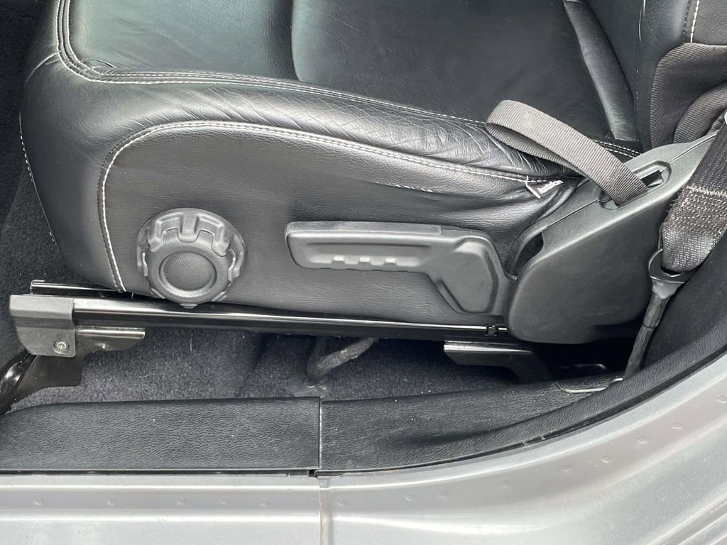 Used 2020 Jeep Wrangler Sport AWD/4WD image 16