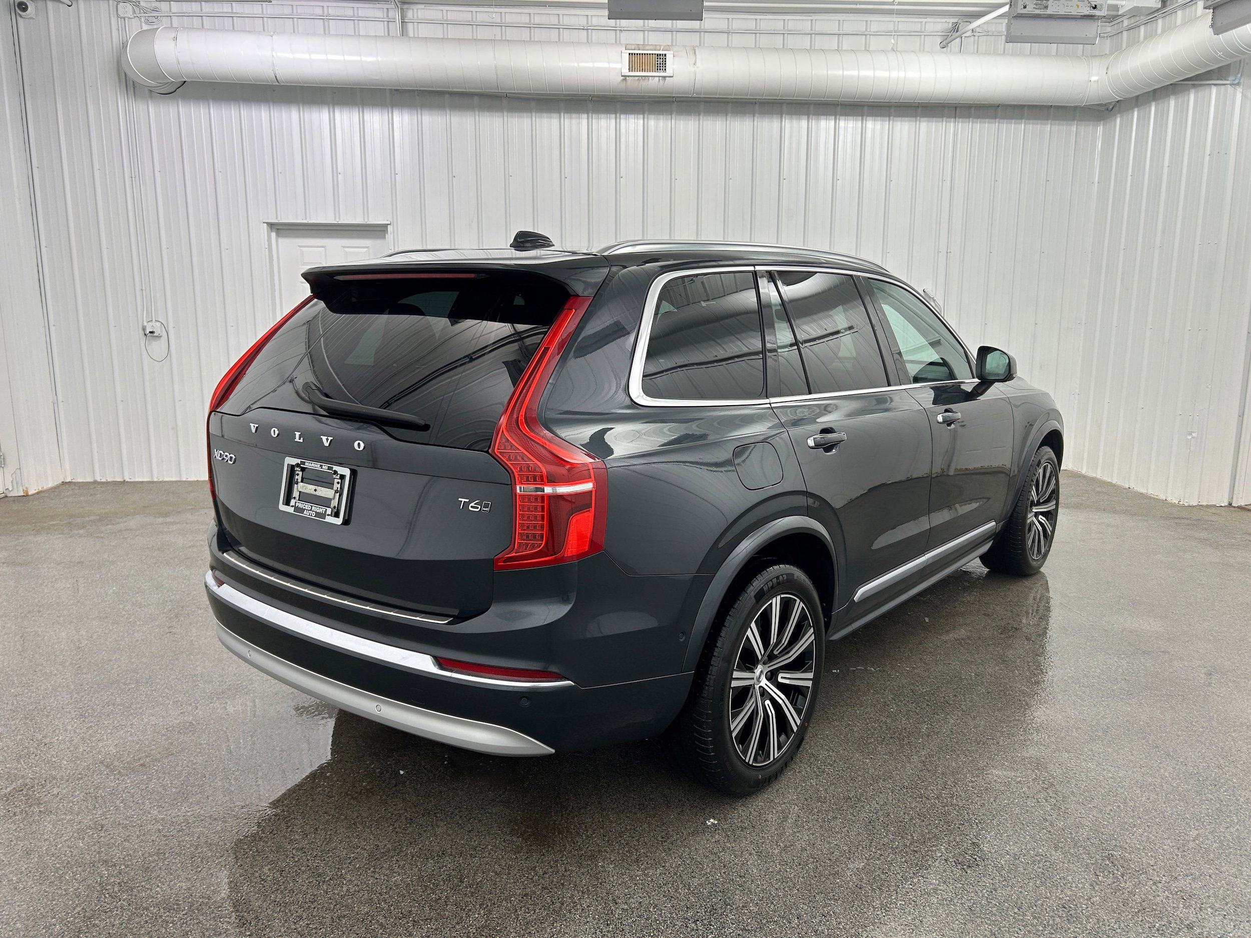 Used 2022 Volvo XC90 T6 Inscription w/ Advanced Package AWD/4WD image 37