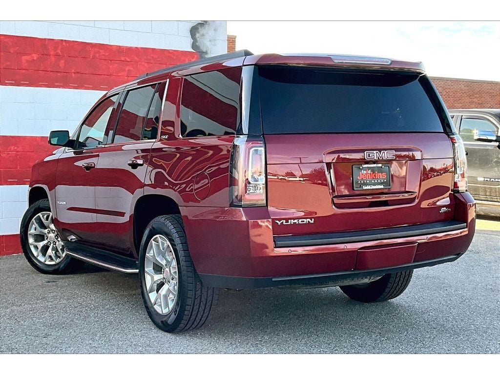 Used 2017 GMC Yukon SLT w/ HD Trailering Package AWD/4WD image 13