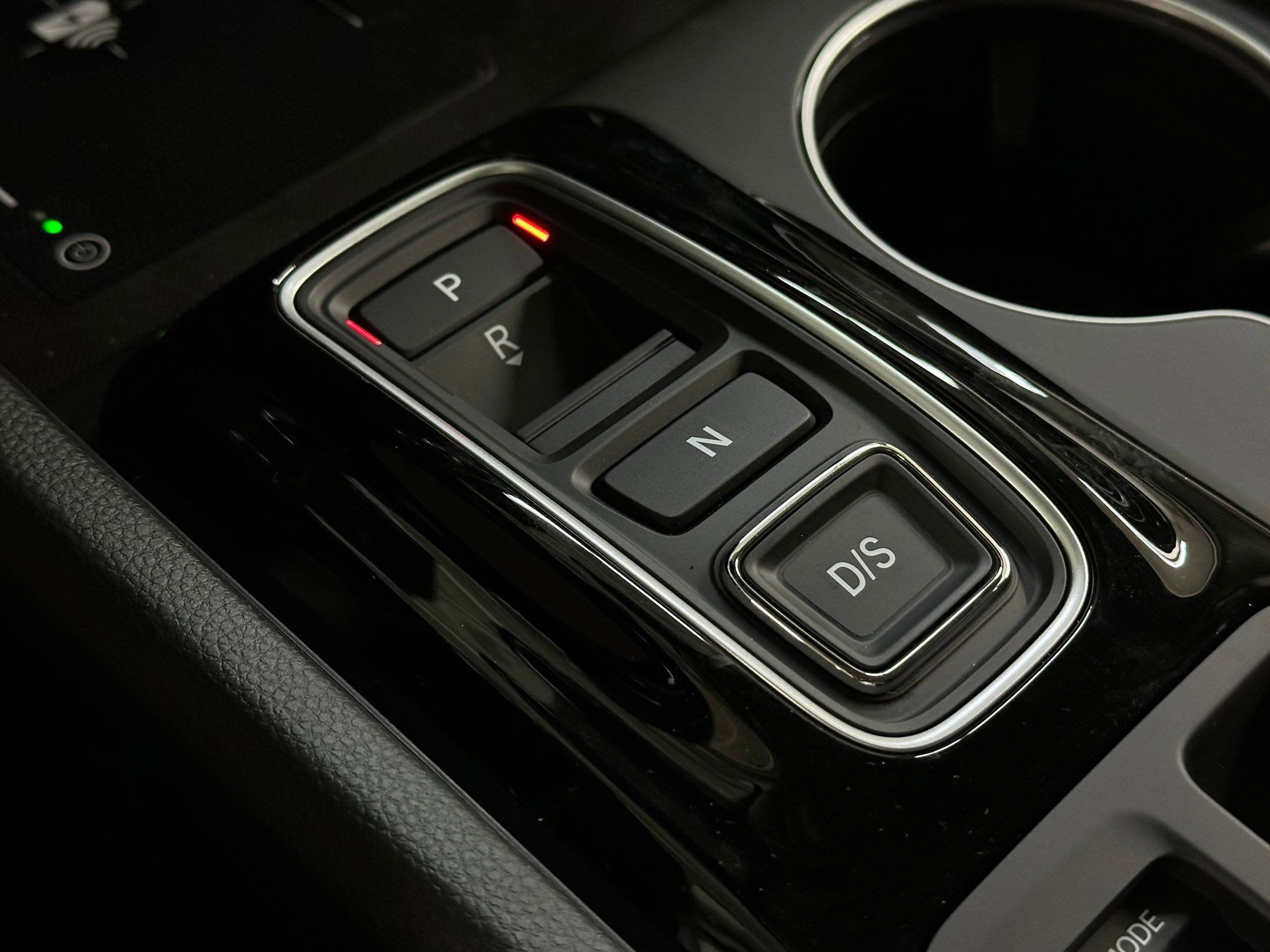 New 2025 Honda Pilot Touring image 18